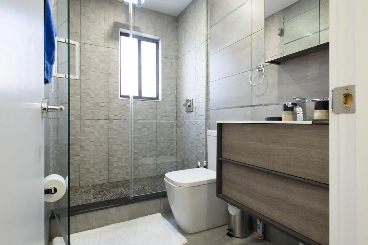 75-5 Luxury 3Br Duplex W D Elevator Bldg Apartment New York 0*,  United States